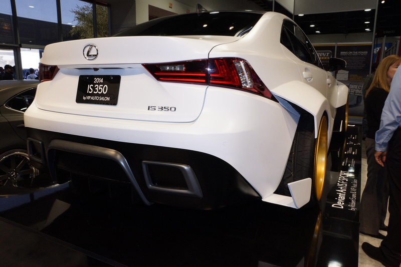 Illustration for article titled The DeviantArt Lexus IS 350 F Sport Is Mean As Hell